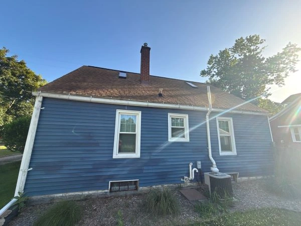 new roof installation materials styles and lifespan comparison